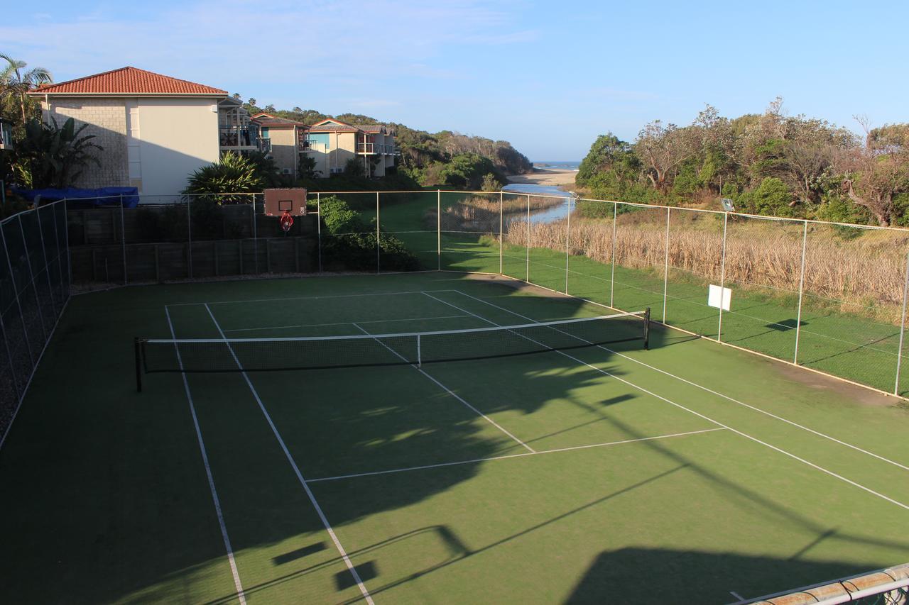 Aqualuna Apartments Coffs Harbour Exterior photo